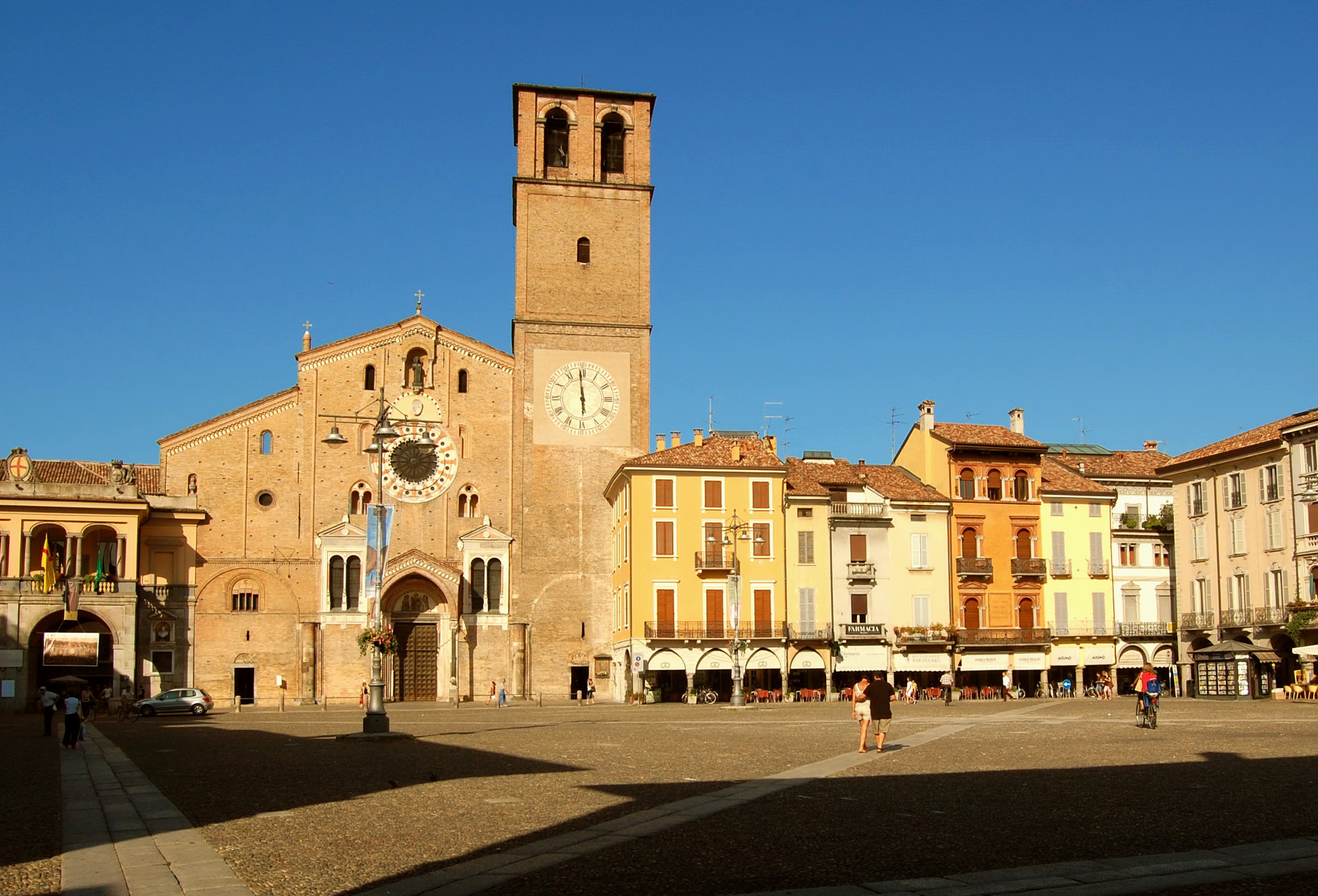Lodi - Piazza della Vittoria, zona di intervento dell'elettricista